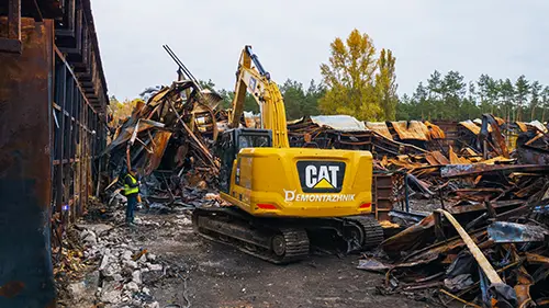 dismantling of warehouses and hangars