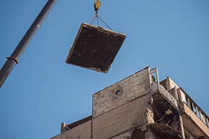 Dismantling of ceilings