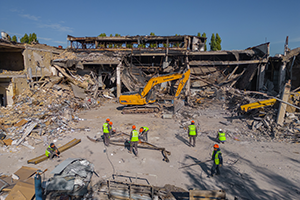 Industrial dismantling photo